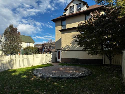 . Serenity in Butler: 2-BR Apt with fenced Yard near NYC