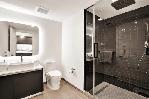 Futura - Rooftop pool, Gym, Walk to Downtown & Brickell in Miami, USA