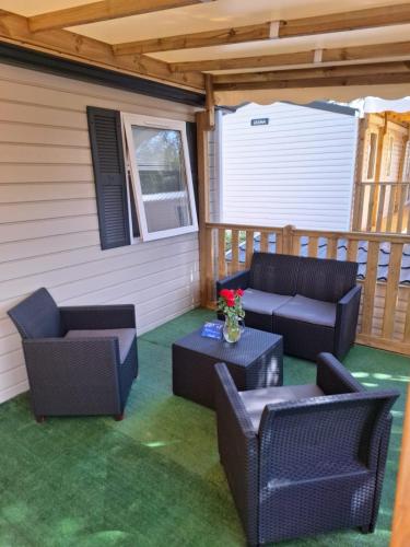 Mobil-home camping Mar Estang - Location saisonnière - Canet-en-Roussillon