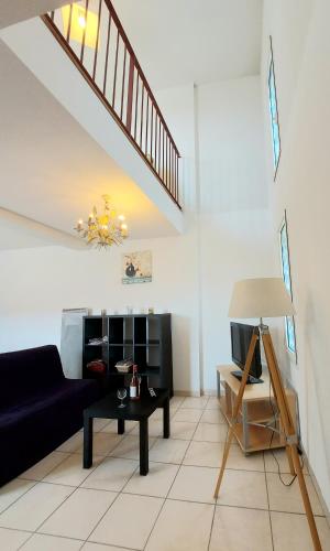 soleil catalan terrasse panoramique ok chéques vacances 4pers wifi 65m2 jardin parking 2ch 2km mer (soleil catalan terrasse panoramique ok cheques vacances animaux 4pers wifi 65m2 jardin parking 2ch 2) in แซง ซีพริออง