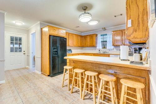 Pet-Friendly Conway Home 1 Mi to Hendrix College! in Conway, USA