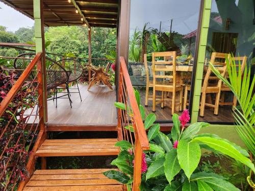 La Fortuna Rainforest Glass Cabin w/amazing views