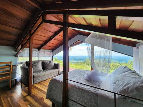 La Fortuna Rainforest Glass Cabin w/amazing views
