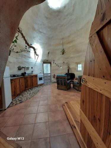 Terramadome, "O grande Dome CASA 2" in Penamakora