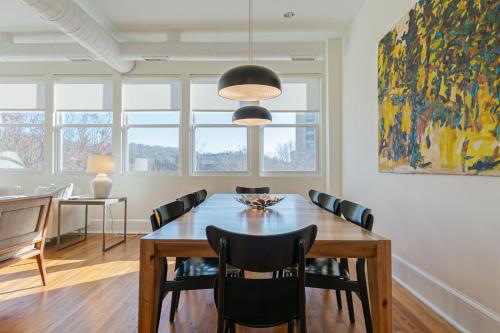 The Gazette Condo 200 in Asheville, USA