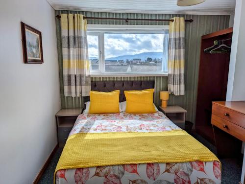 1 double bed