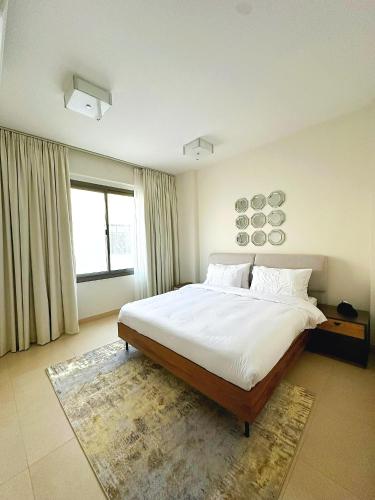 Elegant 3-Bed room Sea-View