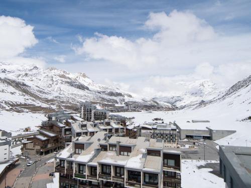 Duplex rénové 3 pièces au pied des pistes avec WiFi à Tignes - FR-1-449-70 (Duplex renove 3 pieces au pied des pistes avec WiFi a Tignes - FR-1-449-70) in ティニュ