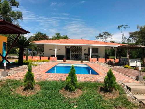 Swimming pool, Casa La Esmeralda Acacias - Meta in Acacias