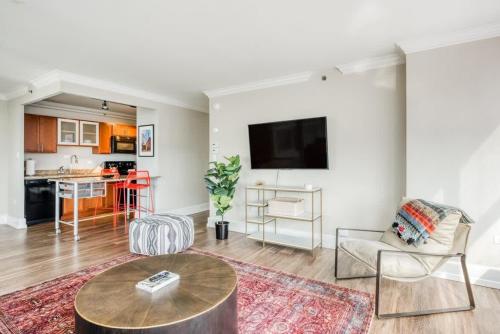 CozySuites 800 Tower 1BR with gym! 11 in Louisville, USA