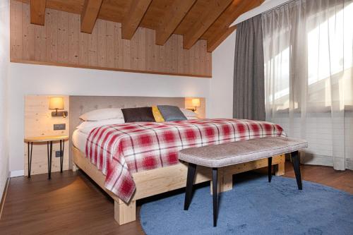 Hotel Simi - main image