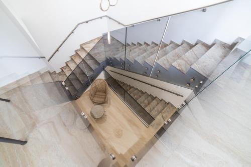 White House Radac Peja in Πετζε