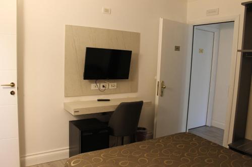 Galileo Luxury Terrace Suites Rome - image 11
