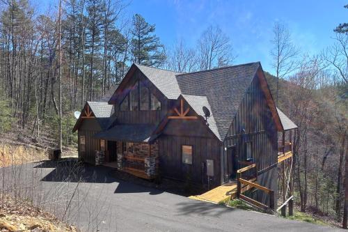 Smoky Mountain Bliss in Sevierville, USA