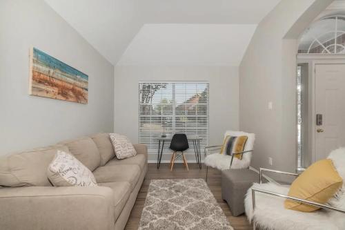 Frisco Spacious & Cozy Bling Home by Aya, Frisco (foto 10)