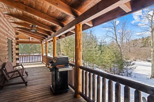 New! Weatherwood - Gorgeous Luxury Log Cabin!