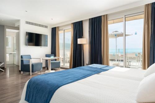 Hotel Cala Bona in 三瑟維拉