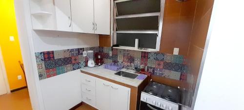 excelente apartamento Copacabana posto 5