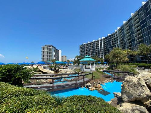 Quiet-Relaxing-Modern-Sleeps 8 Walk to the Beach! in Panama City (FL)