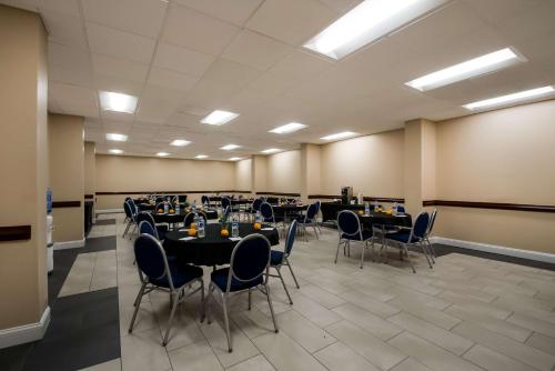 Best Western Springfield - image 10