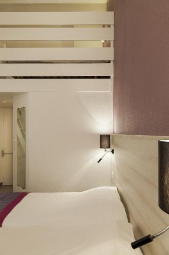 Kyriad Lille Est - Villeneuve d'Ascq - image 6