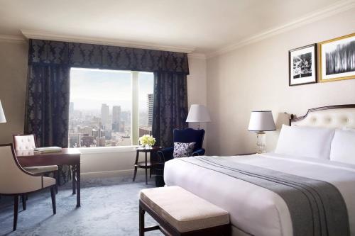 Superior Room, Guest room, 1 King, City view