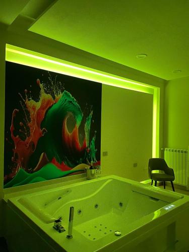 COLOMBO SUITE 5
