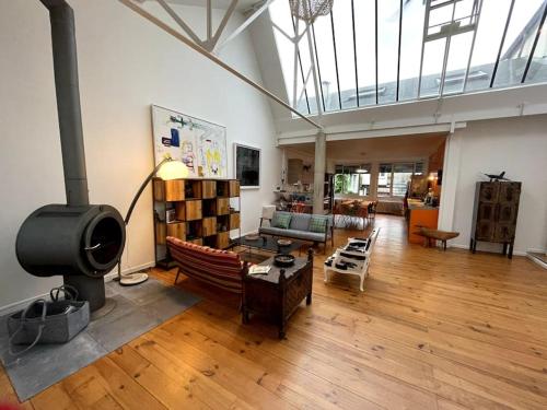 Big Loft at the gates of Paris near Olympic Games - Location saisonnière - Bagnolet