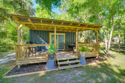 Cozy Fort Pierce Cottage on Farm Animal Rescue! in Lakewood Park (FL)