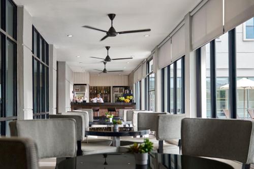 Паб, AC Hotel Kuantan in Куатан