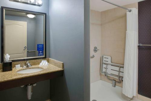 Hilton Garden Inn Jonesboro - image 11