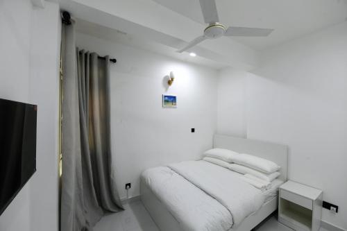 Seaview Apartment by Lin Residences 4