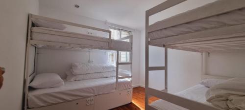 Owls Hostel Ribeiro - Porto