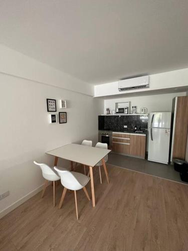 One-Bedroom Apartment image 10