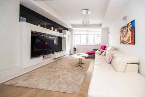 Modern Stay in the City Center - image 4