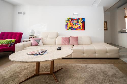 Two-Bedroom Apartment image 4