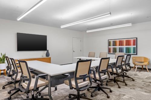 Element Springfield South Element Springfield South