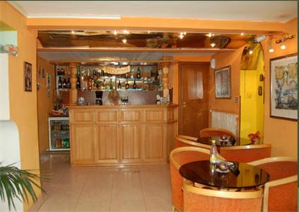 Stivan Iskar Hotel - image 5