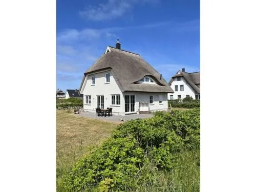 "Baltic Sea Breeze" Modern retreat in Lancken, Deutschland
