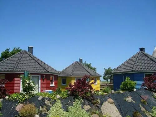 Yellow - Peter's Modern Retreat in Börgerende-Rethwisch, Deutschland