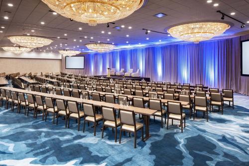 The Westin Oaks Houston at the Galleria - image 3