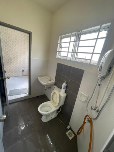 Setia 9 Austin Near LongSing YiJia HeLiXuan New Cathay Restaurant Setia 9 Austin Near LongSing YiJia HeLiXuan New Cathay Restaurant