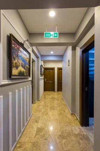 Dream Park Hotel - image 7