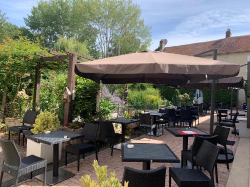 Logis Hotel Restaurant Le Moulin de la Coudre - 편의 시설/서비스