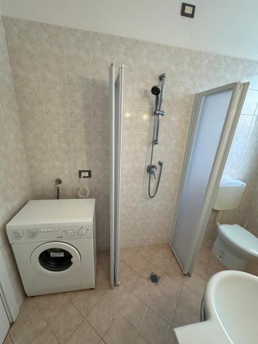 Residence Stefania Dependance Trilocale - AGENZIA COCAL - image 2