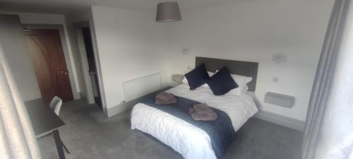 John Eoinìn's Bar and accommodation John Eoinìn's Bar and accommodation