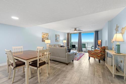 Coronado Towers 703 in North Atlantic Avenue