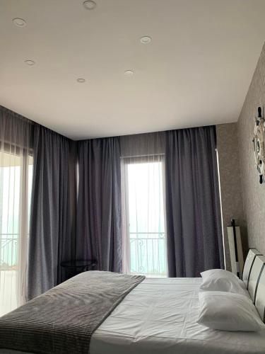 White House Chakvi in تشاكفي