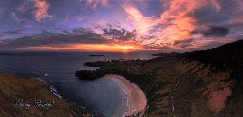 John Eoinìn's Bar and accommodation John Eoinìn's Bar and accommodation