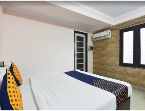 Hotel B S Residency, Dehradun